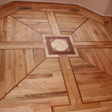 Custom designs THE PYRAMID
