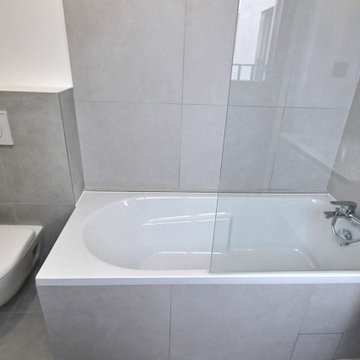 Transformation d'une douche en salle de bain dans un appartement à Paris 20ème