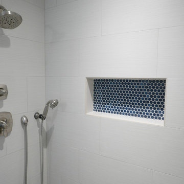 Labarret En-Suite Bathroom