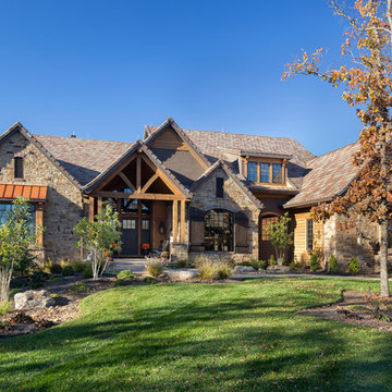 Transitional Rustic Family Retreat Home