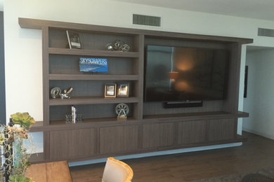 Trendy living room photo in Los Angeles