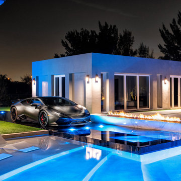 Lamborghini Pool