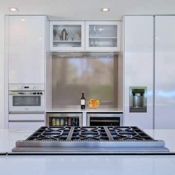 MID-CENTURY MAKEOVER