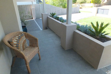 Inspiration for a modern home design in Melbourne.