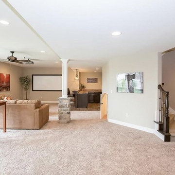 Reverse 1.5 Story home in Stone Canyon, Blue Springs, MO (6SC)