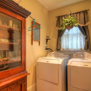 301 Governor Wentworth Highway, Moultonborough, NH
