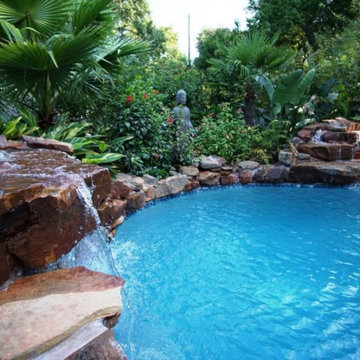 Custom Design & Built Pools