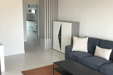 Modernes Wohnzimmer in Marseille