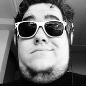 Adam Honne's photo