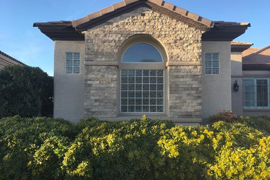 Exterior home idea in Las Vegas