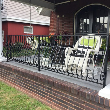Linda's Porch Railing & Step Rail