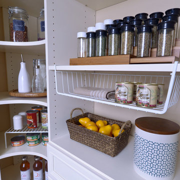 Organized Pantry Shelving