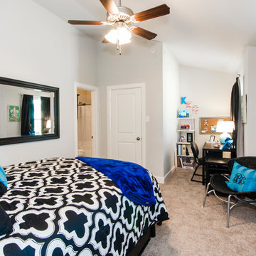 TCU Village East - Student Apartment