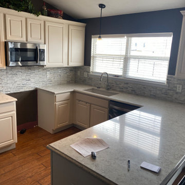 Flooring HARDWOOD TILE LVP BACKSPLASH LAMINATE etc