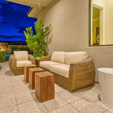 Raised Rim Flow Pool with Custom Fire/Water Feature