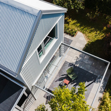 VITT STÅLHUS på SKÅNSKA SLÄTTEN