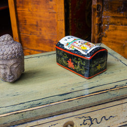 New Finds at the warehouse - Decorative Accents