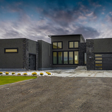 Custom Ranch