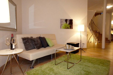 Contemporary living room in Frankfurt.
