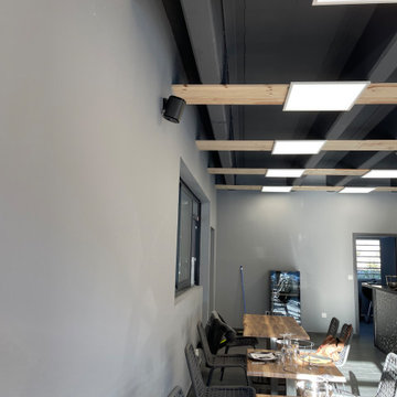 Design & pose d’un mur végétal dans un restaurant