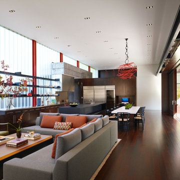 Grounded In Modernism