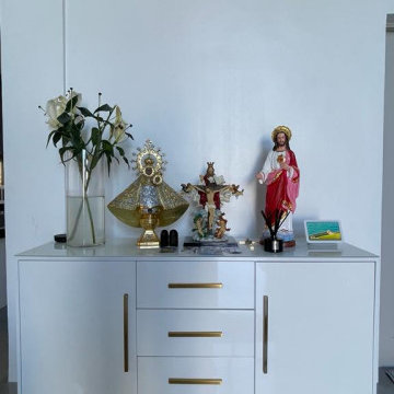 White High-gloss Gold Accent Storage Sideboard for Living Room