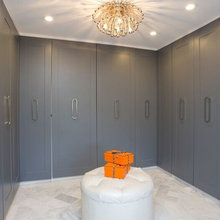 Eduardo's Closet