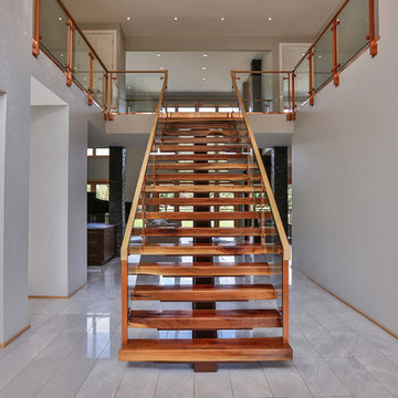 Modern Floating Mono-Stringer Stairs, Rochester NY