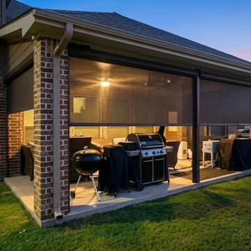 Motor‑Driven Outdoor Roller Shades for Houston Backyard Patio