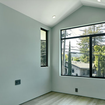 Modern California, Cupertino