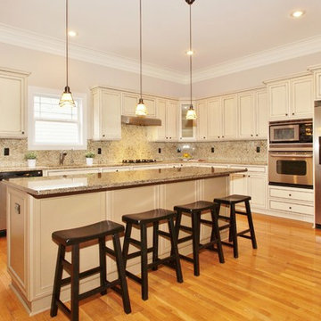 Ardrey Neighborhood Occupied Home Staging - Before and After
