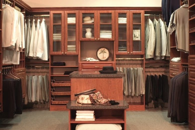 This is an example of a traditional storage and wardrobe in Jacksonville.