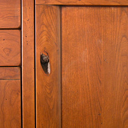 craftsman teahouse - Kitchen Cabinetry