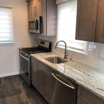 Small kitchen in Dover - 2018