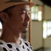 Taku Iwami's photo