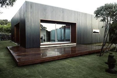 Gray exterior home photo in Grand Rapids