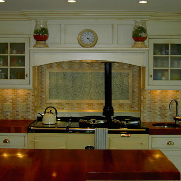 CHARMING ENGLISH KITCHEN