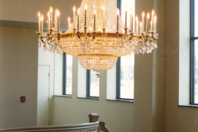 Transitional hallway photo in Other