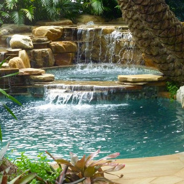 pool waterfall in South Florida