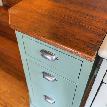Rustic Kitchen Sage