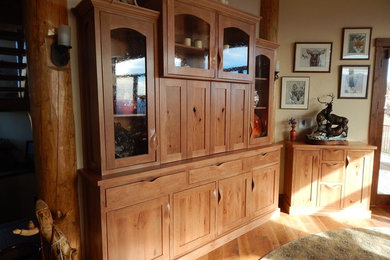 Example of a mountain style living room design in Denver
