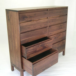 10 Drawer Dresser - Dressers