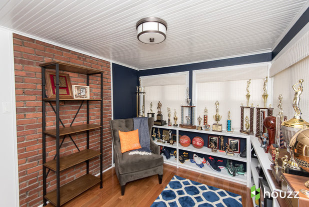 Transitional Family Room by Jules Duffy Designs