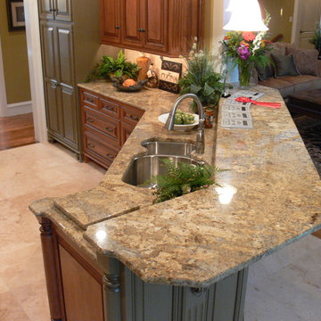 Golden Beach + / Award Winning Parade of Homes Project