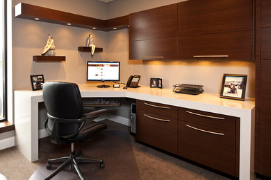 OFFICE GALLERY