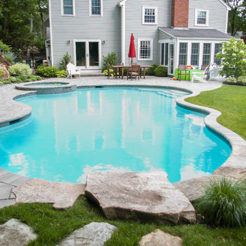 Ledgeside Pool