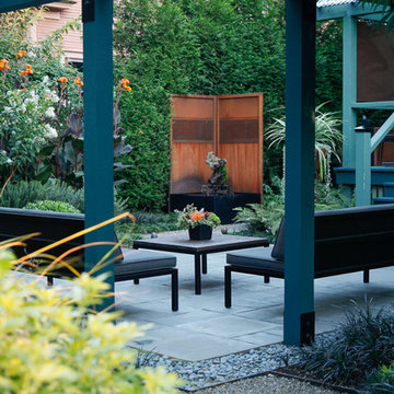 Lilyvilla Display Garden