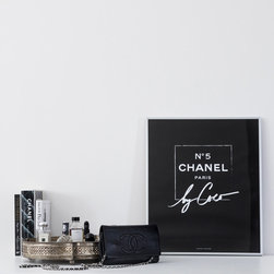 By Coco (noir) - Prints And Posters
