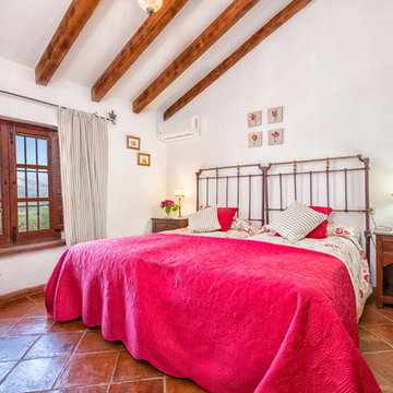 Nueva sesión en antigua fábrica de vino adaptada a casa rural