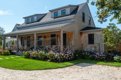Beach style exterior home photo in Cleveland